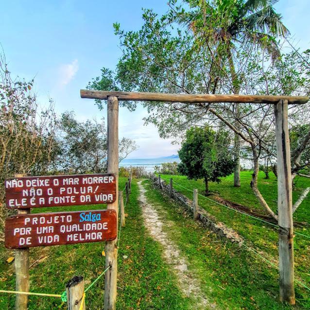 Chale Rustico E Charmoso Na Praia Para Casal! Lägenhet Ubatuba Exteriör bild
