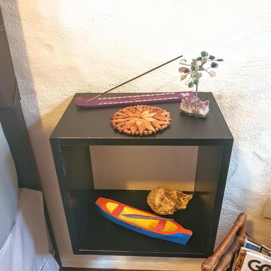 Chale Rustico E Charmoso Na Praia Para Casal! Lägenhet Ubatuba Exteriör bild
